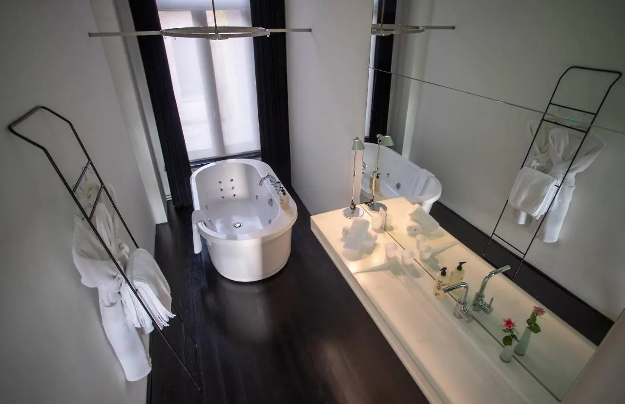B&B Suites Feek Antwerp
